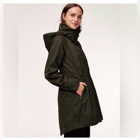 Babaton Jackets & Blazers - BABATON Raindrop Jacket